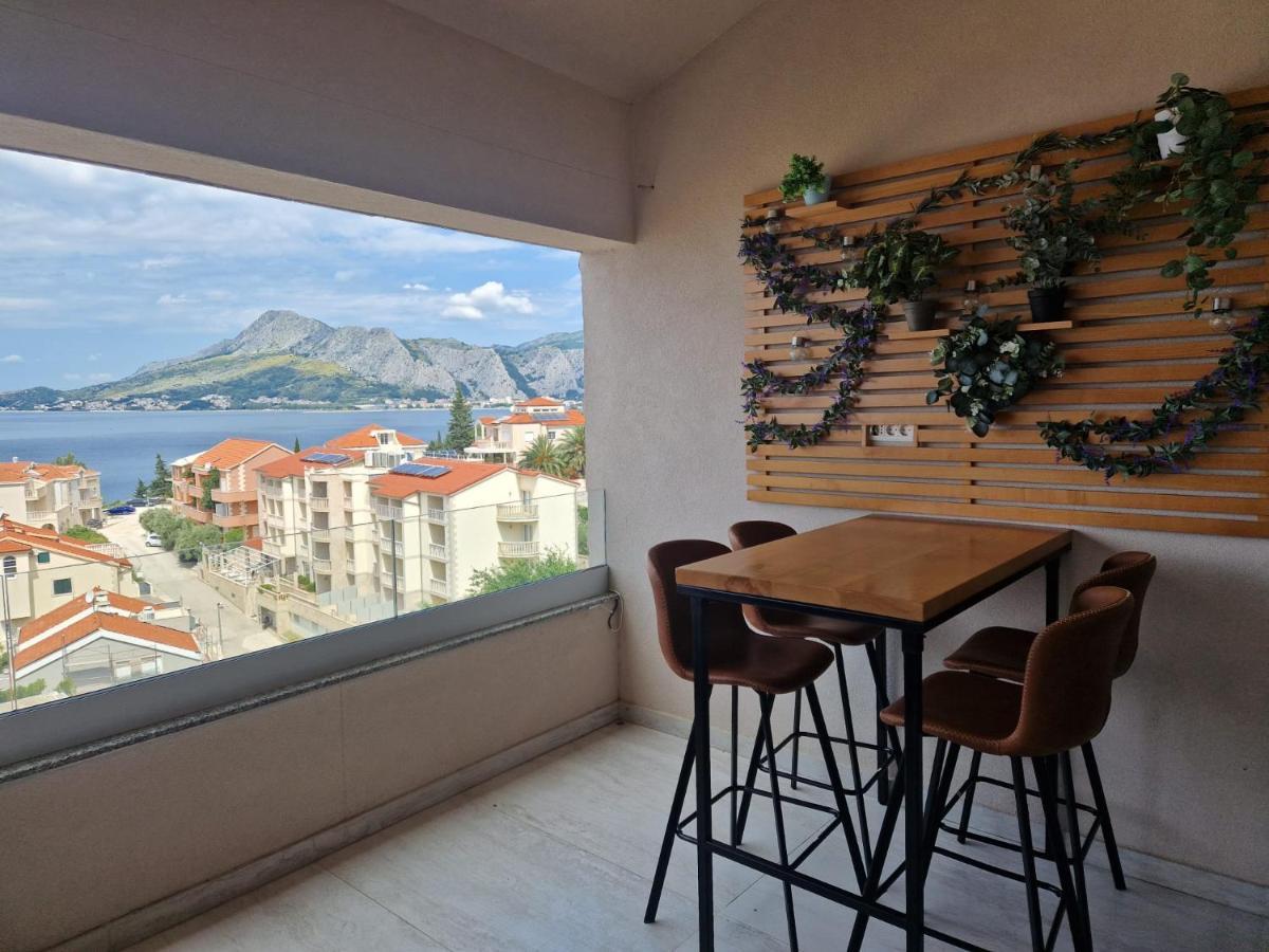 Amazing Sea View Apartment Omis Bagian luar foto